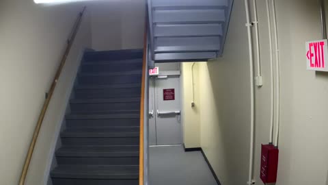 3870FHOB01Stair12_2021-01-06_03h20min00s920ms.mp4