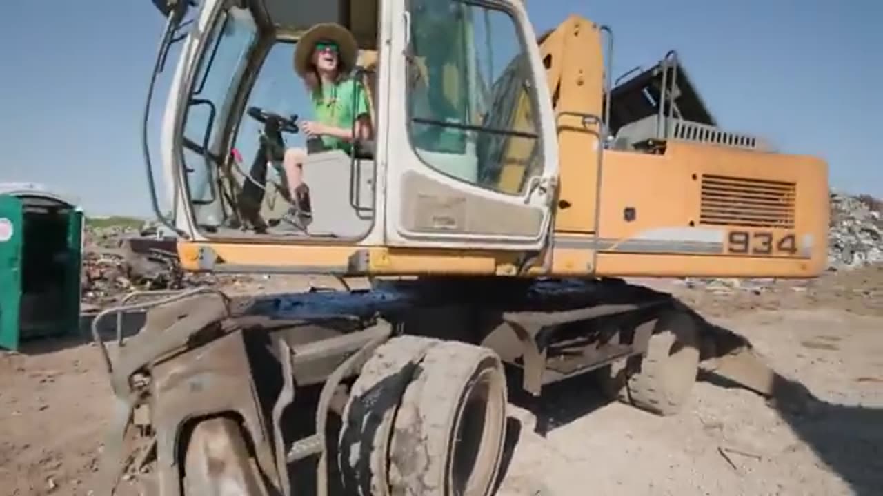 Lamboraghini vs shredder