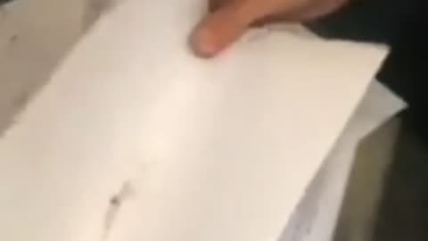 Ossido di metallo rilasciato con le scie chimiche ..