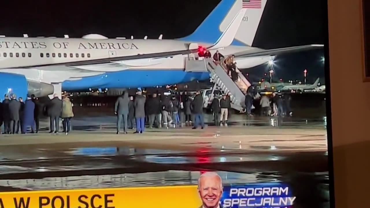 Biden Team Falls Downstairs De-Planing Live on Polish TV