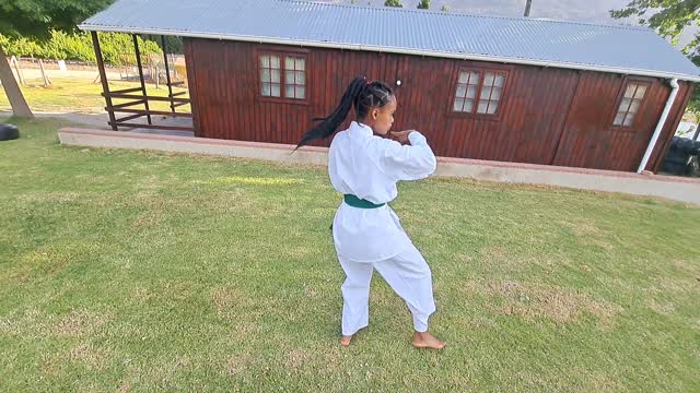 A28 - Nadene Makamella - Green - Pinan Nidan