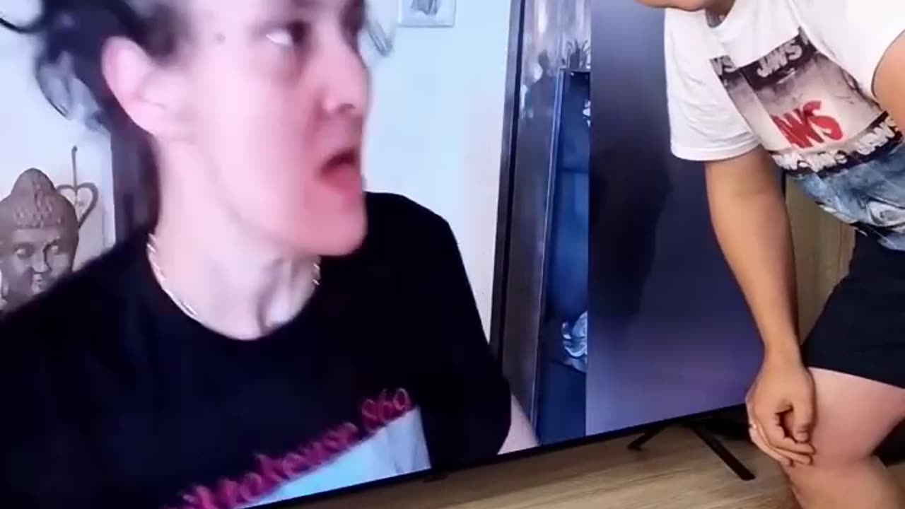 Crazy Moment ЁЯдг