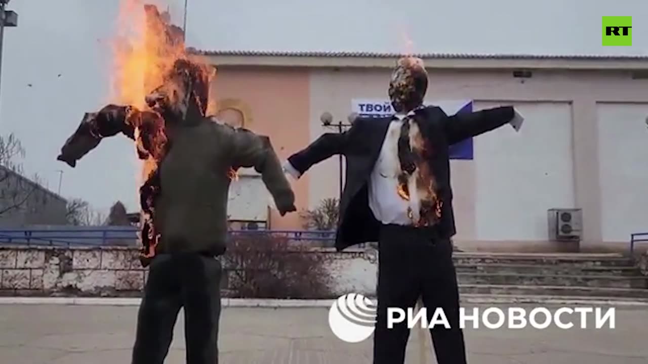 Russian people anger on joe baidden