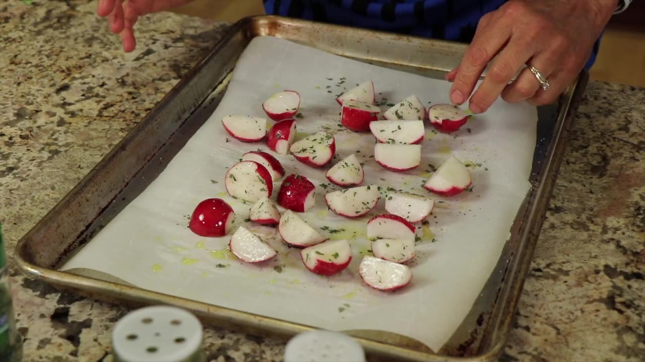 Delicious Roasted Radishes Easy Recipe 2023