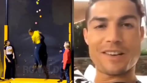 Ronaldo Reacts video #short #shorts #reaction #viral #cr7 #satisfying #respect #fyp #tiktok