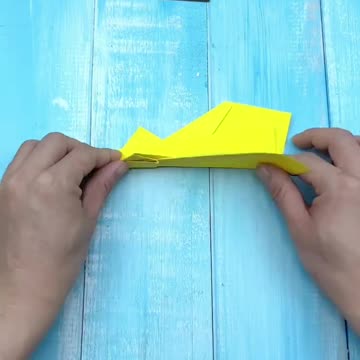 "Unleash Your Inner Engineer: The Ultimate Guide to Building and Launching Your Own Paper Planes!" ✈️✈️✈️✈️