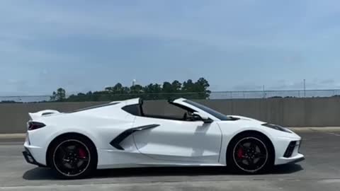 On such a hot day, all I can go out are true love # car sharing # Corvette