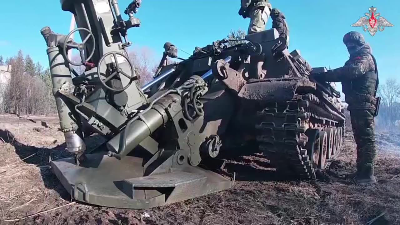 Russia's 240-mm Tulpan heavy self-propelled mortar destroys an AFU stronghold near Donetsk.