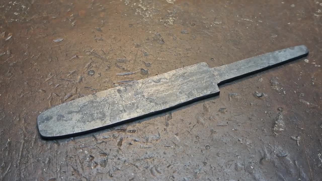 Meteorite Damascus steel.9