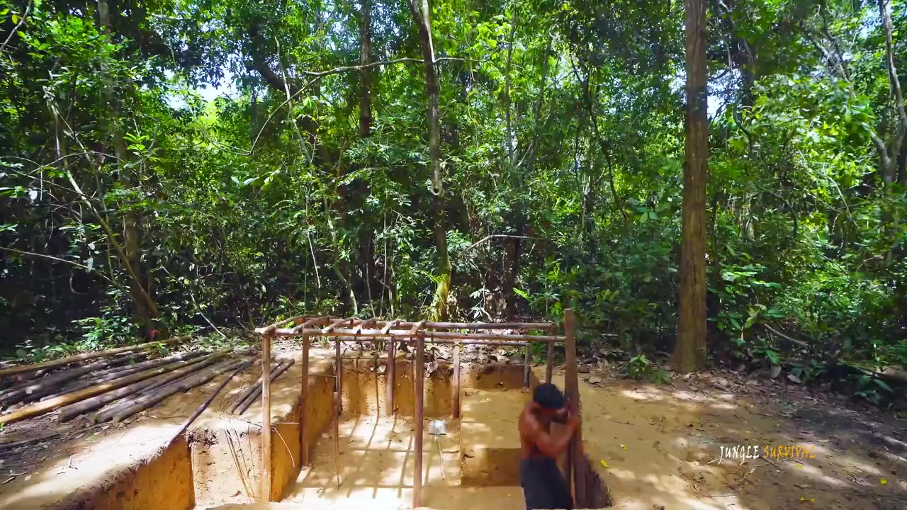 How To Build The Most Beautiful Underground Bamboo House by Ancient Skills, Solo Bushcraft