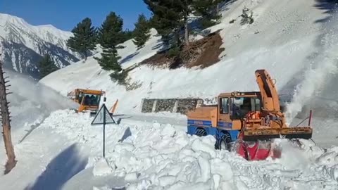 Snow cleaning video of Kashmir India