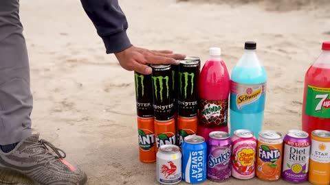 Giant Coca Cola & Big Monster, Chupa Chups, Mtn Dew, Fanta, Mirinda and Mentos soda mix Underground2