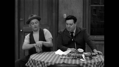 The Honeymooners: Young Man with a Horn - Episode 26 of 39