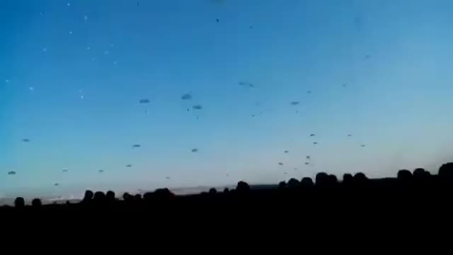 Russian paratroopers are landing to take over Kharkiv!