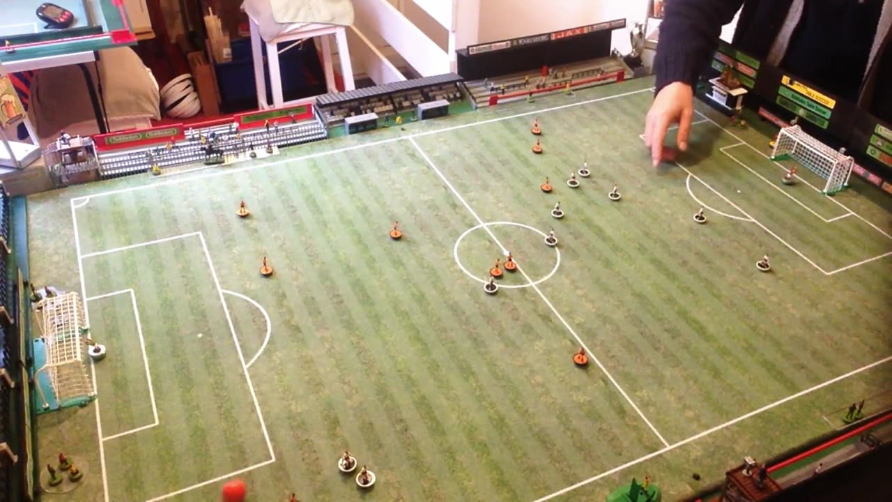 ISSL Subbuteo - Season 09 - Marine v Lorient