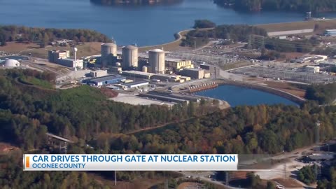 Car crashes through gate at South Carolina nuclear plant