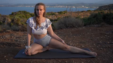 YOGA WORKOUT top of the mountain