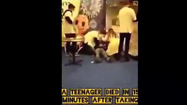 TEENAGER DIES RIGHT AFTER COV'D VAXX SHOT