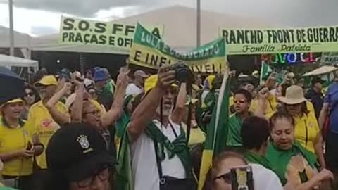 DEUS SALVE O BRASIL, DEUS SALVE O BRASIL...