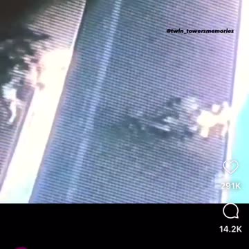 Slow motion video of the plane on 9-11.