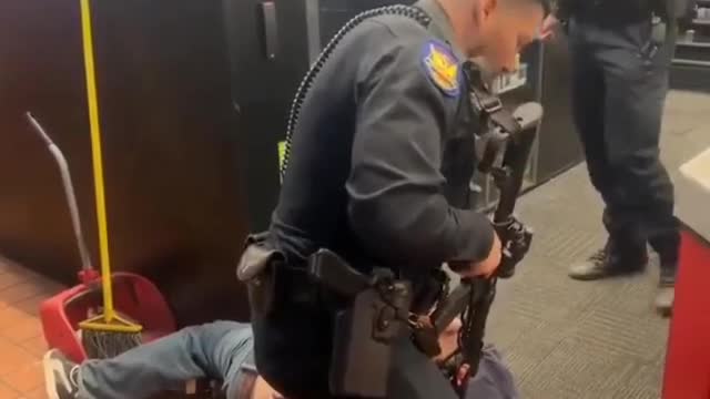 2 Phoenix officers on leave after video shows alleged excessive force during arrest
