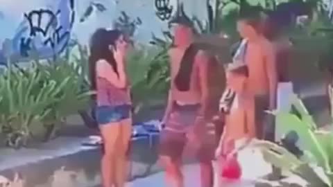 TODO MUNDO CORREU QUAL SERIA SUA REACAO ?