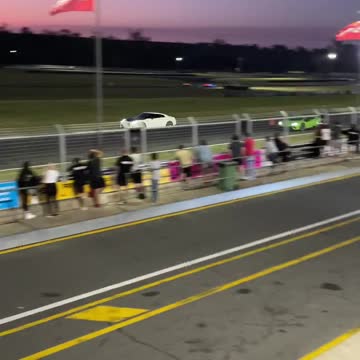 R35 GTR vs Lamborghini Huracan