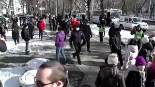 Russia detains protesters opposed to Ukraine invasion