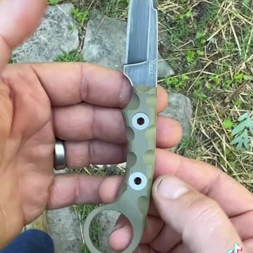 🤯This Grip Changes the Game!#edc #gear #everydaycarry #shortsviral #short #youtubeshorts