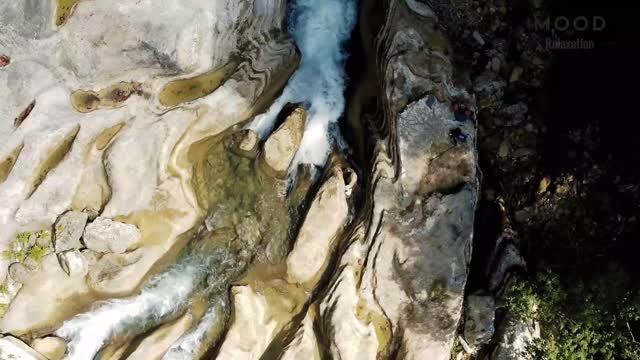 RELAXATION This Nature Sounds Music is like a Waterfall in Your Bedroom