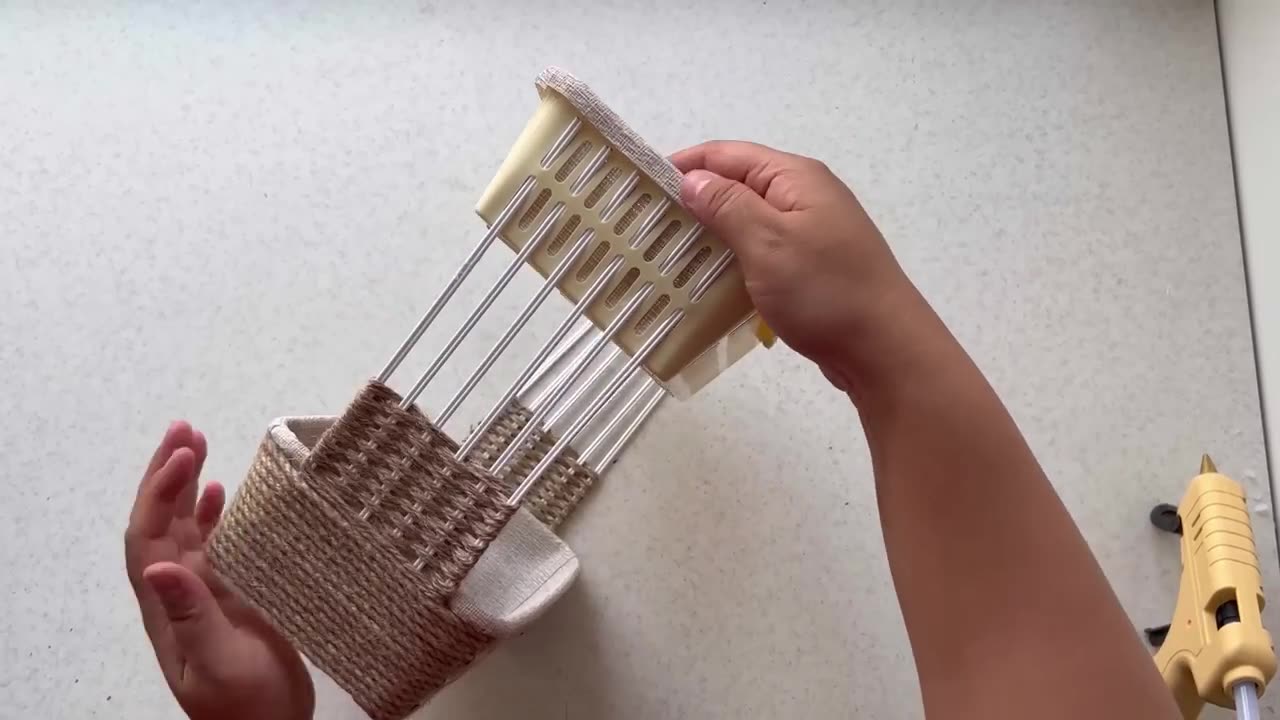 BOUGHT CHEAP PLASTIC BASKETS AND TURNED THEM INTO A TREASURE 😍- DIY BASKET