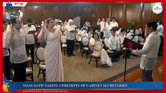 MASS OATH-TAKING CEREMONY OF CABINET SECRETARIES