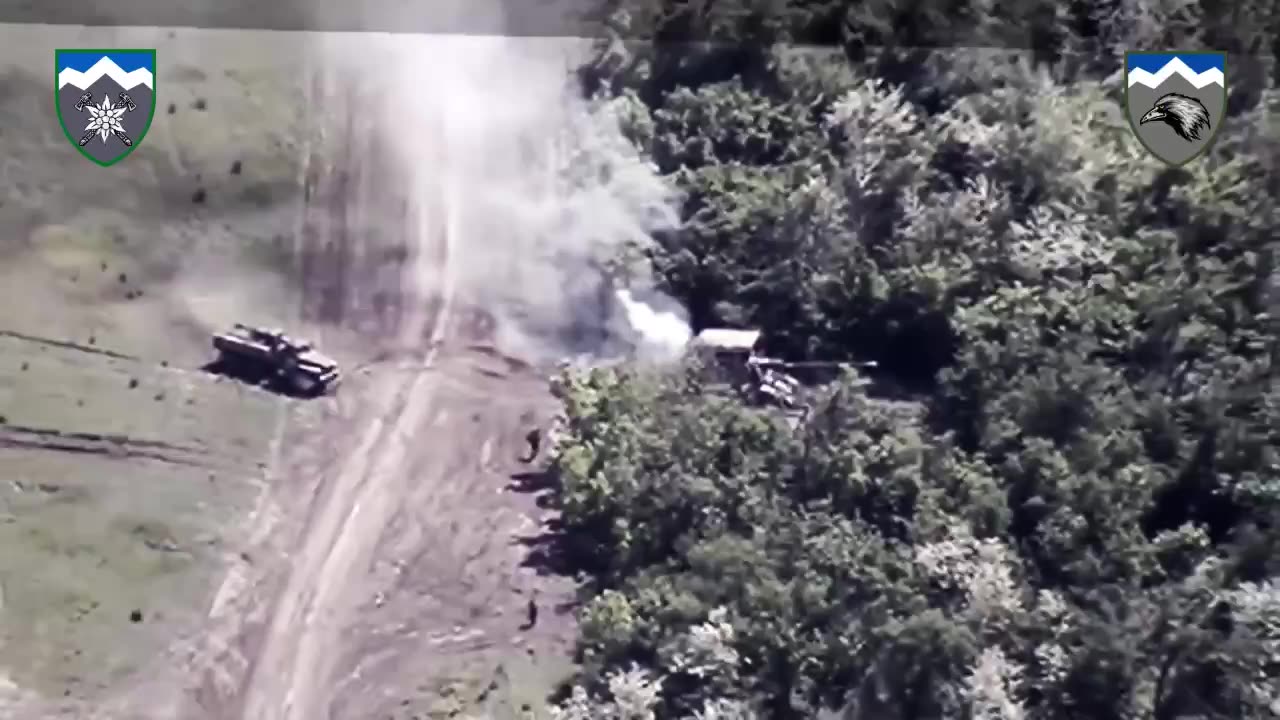 Russian Heavy Gun Flames Out and Detonates