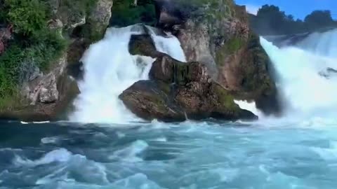 Gess, what is this place . #travel #luxuryholiday #naturetrip #luxuryvacation #switzerland #nature_2