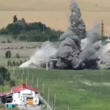 Ukrainian MiG-29 dropping french glide bombs AASM-250 Hammer on Russian positions