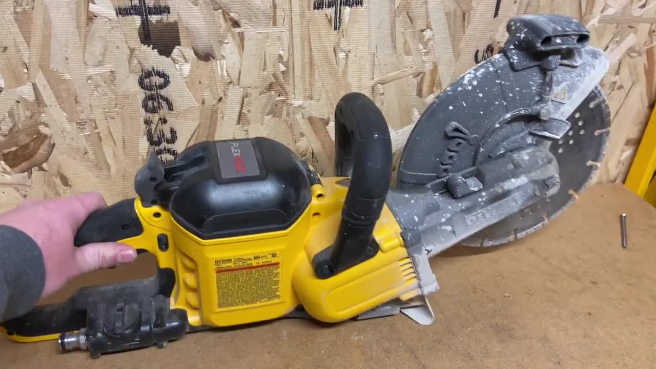 Dewalt DCS690