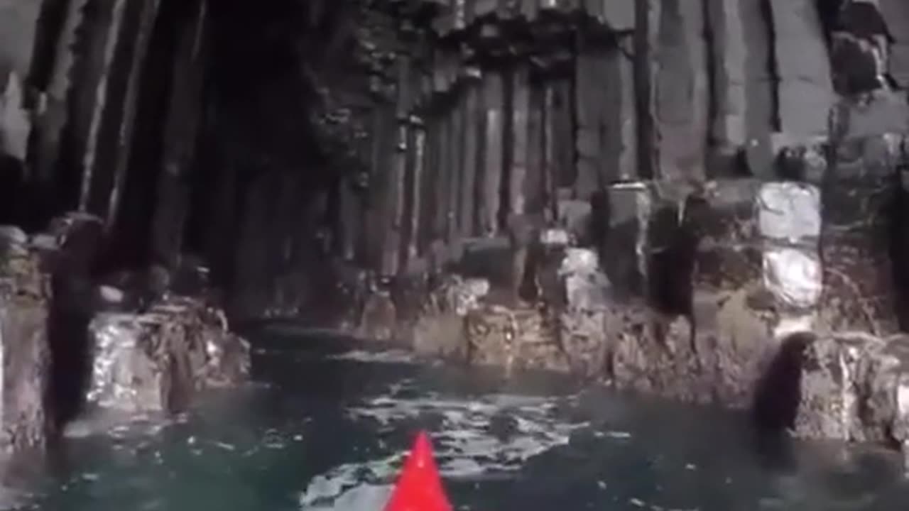 FINGAL’S CAVE IS A SEA CAVE ON THE UNINHABITED ISLAND OF STAFFA SCOTLAND