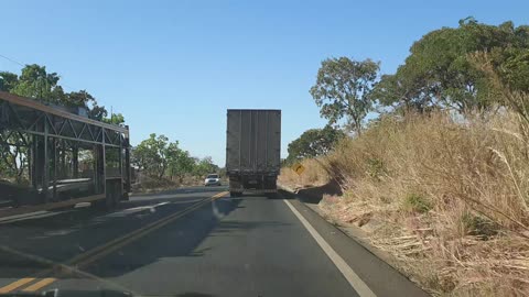 BR020 - Passando por Flores de Goiás