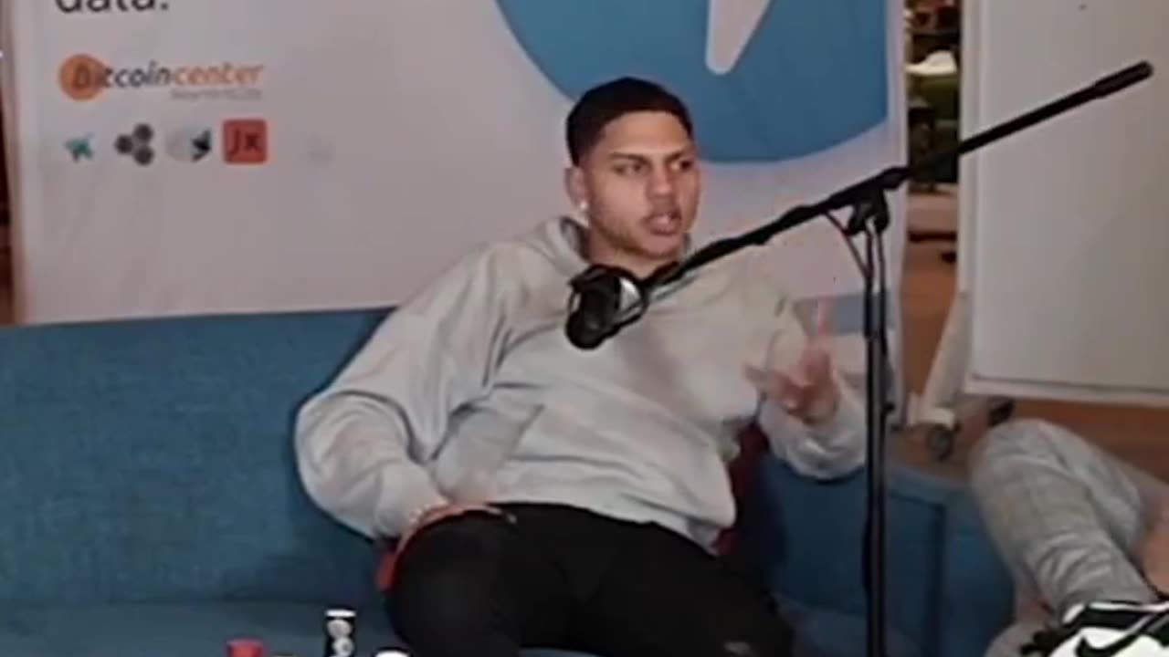 Taking the Leap: Navigating the Obstacles of Entrepreneurship as a Young Innovator.