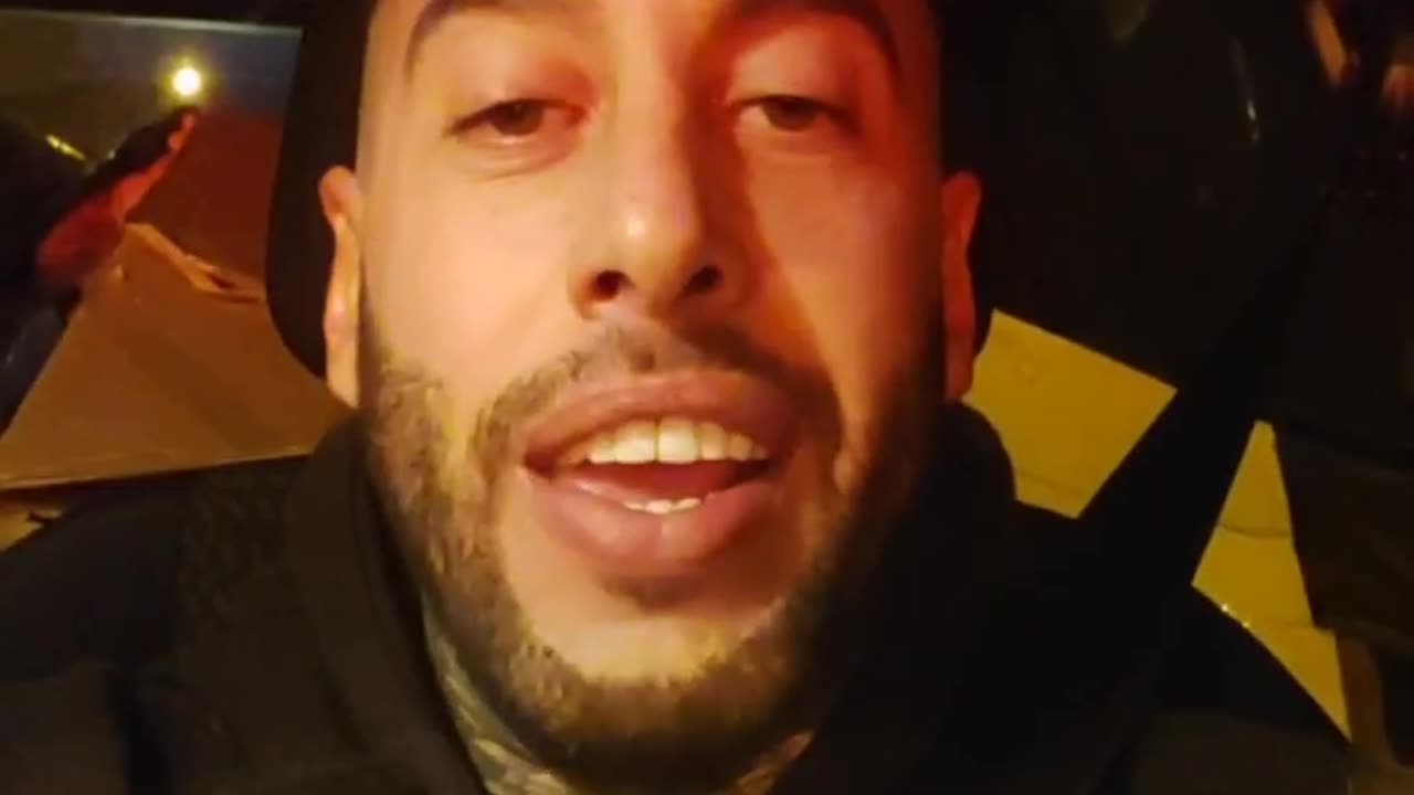 Description Frens 👇