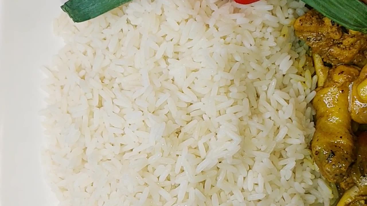 The best Jamaican curry chicken subscribe🇯🇲🇯🇲 https://youtube.com/@jamrockmediatv