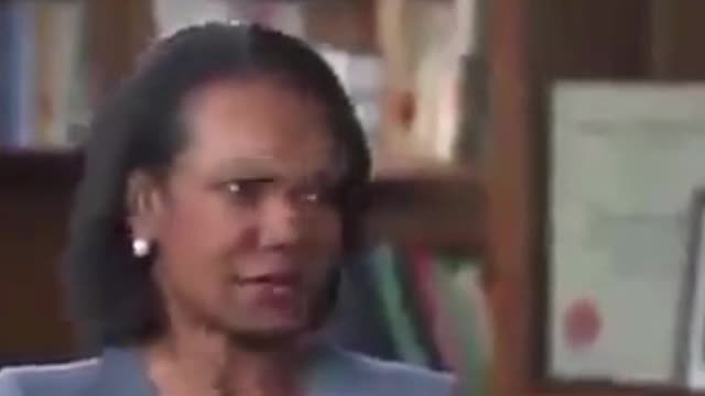 🇺🇸 🐍 Condoleezza Rice, discussing "changing Europe's structure of energy dependency" in 2014.