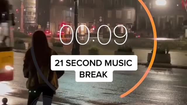 21 second music break