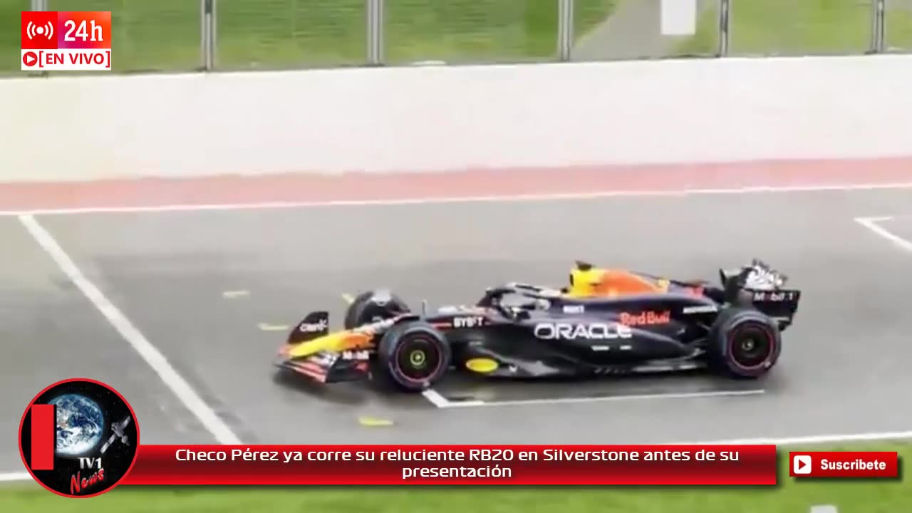 Checo Pérez ya corre su reluciente RB20 en Silverstone antes de su presentación