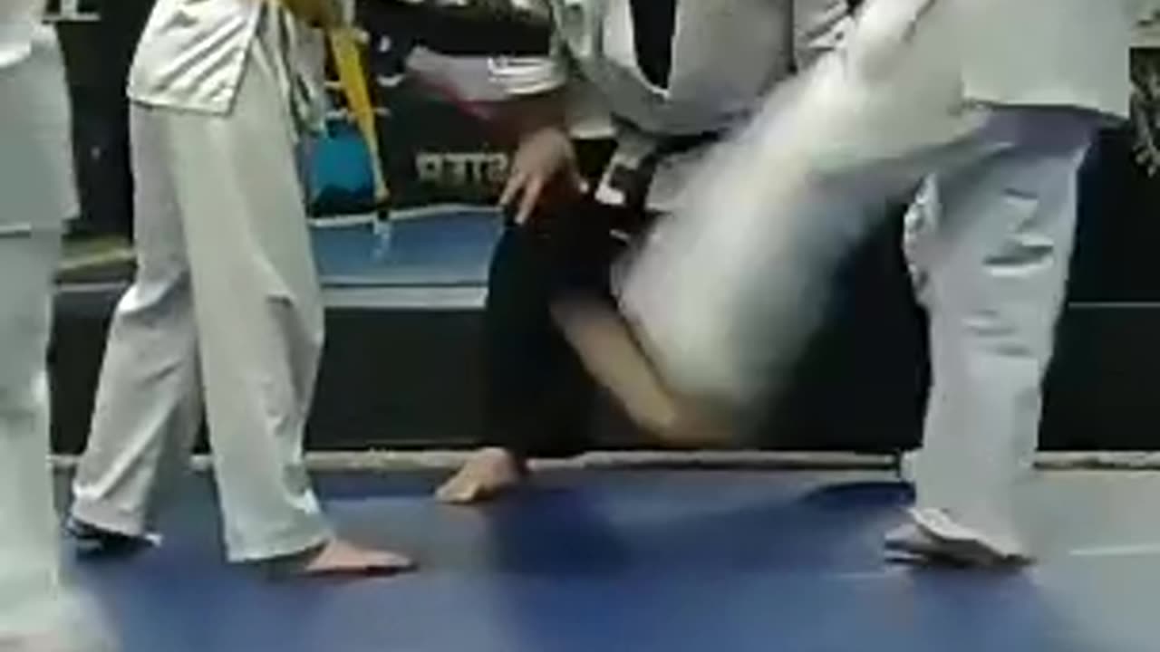 Practice those kicks / Matt Ahn Talk Show