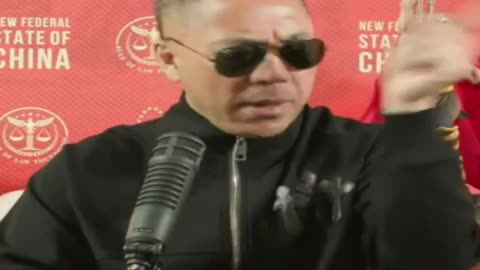 20220325文贵先生直播： #中共媒体 只有两种，没第三种：1. #骗命（洗脑，让你走上人生不归路）；2. #骗钱！