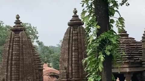 पर्वतों के मध्य अमरकंटक में बने प्राचीन मंदिर समूह और उनका भव्य स्वरूप