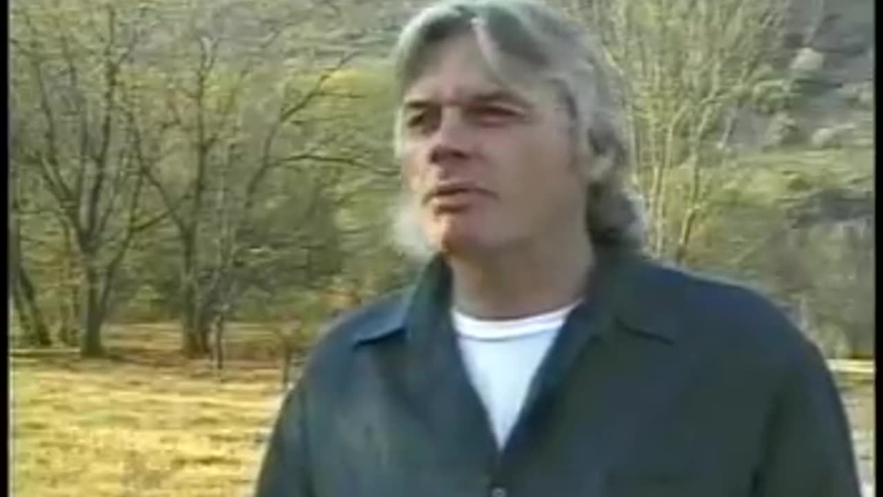 大衛.艾克(David Icke)與科瑞多.穆特瓦(Credo Mutwa)的訪談(無中文字幕)