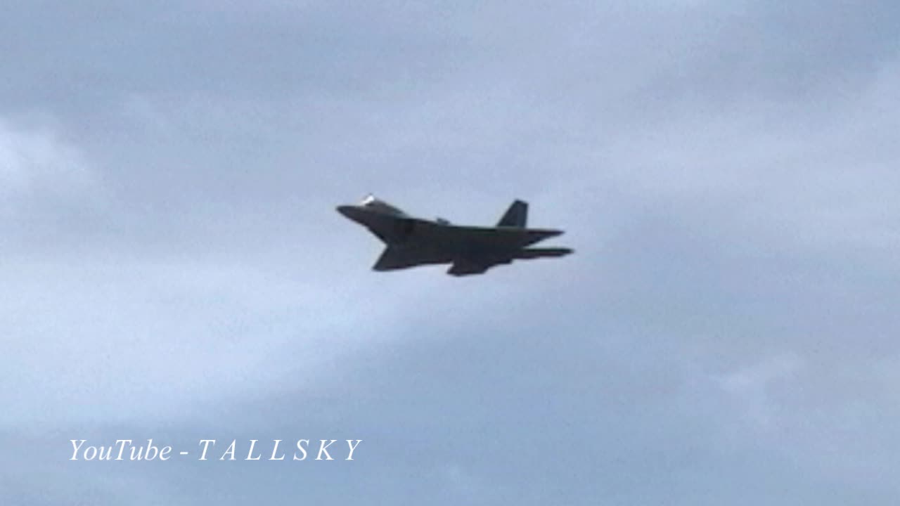 F-22 Raptor at MCAS Miramar (several years ago)