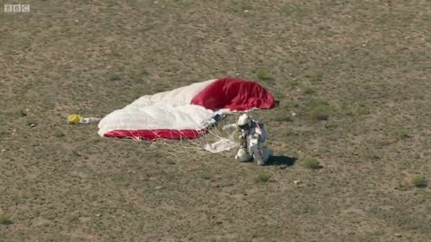 Jumping_From_Space!_-_Red_Bull_Space_Dive_-_BBC